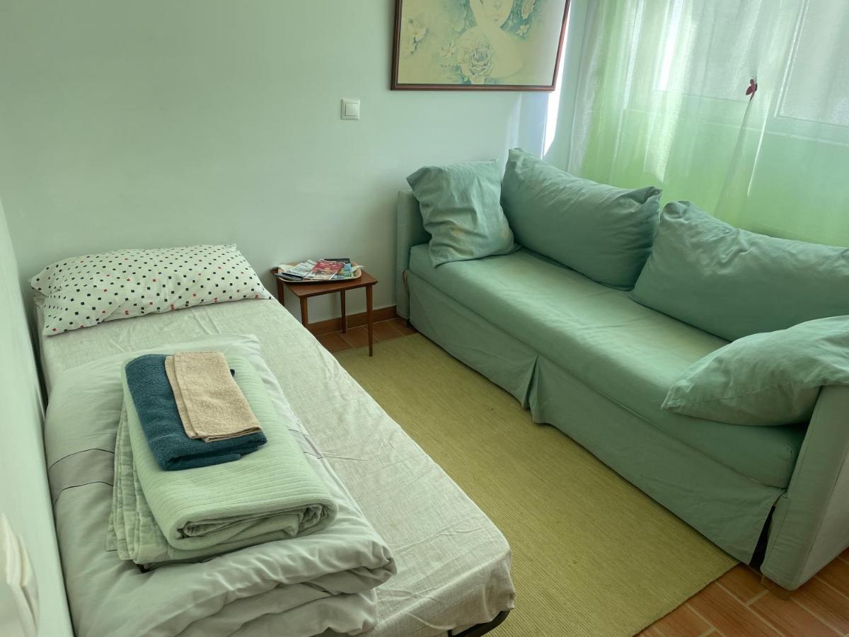 Room Near Athens Airport & Pallini Metro & Bus Station ภายนอก รูปภาพ